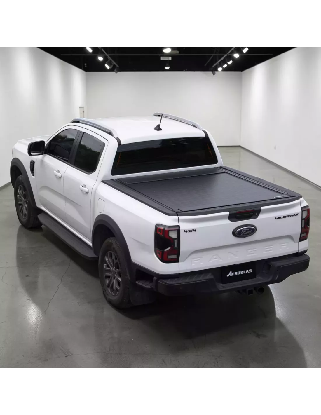 AEROKLAS Ford Ranger 2023+ Electric Tank Curtain