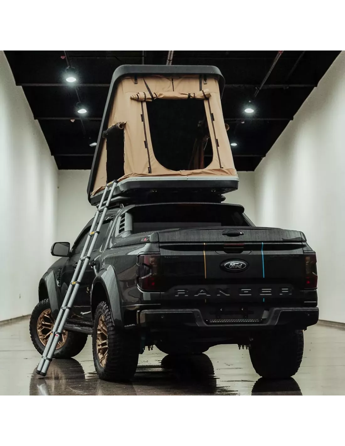 Tente de toit rigide PREDATOR Explorer 210 2 places