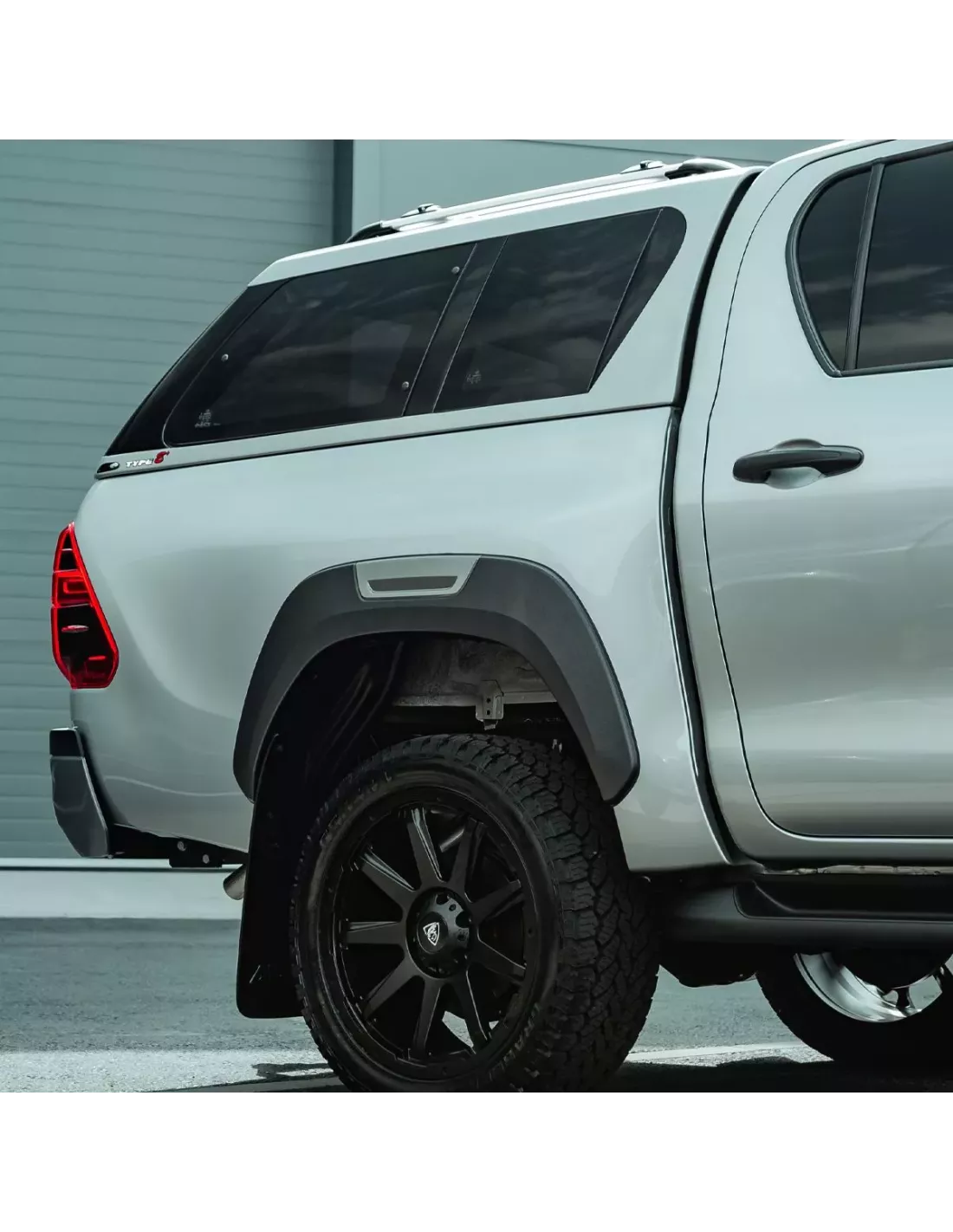 Hard top Toyota Alpha Type E Hilux Revo 2016+