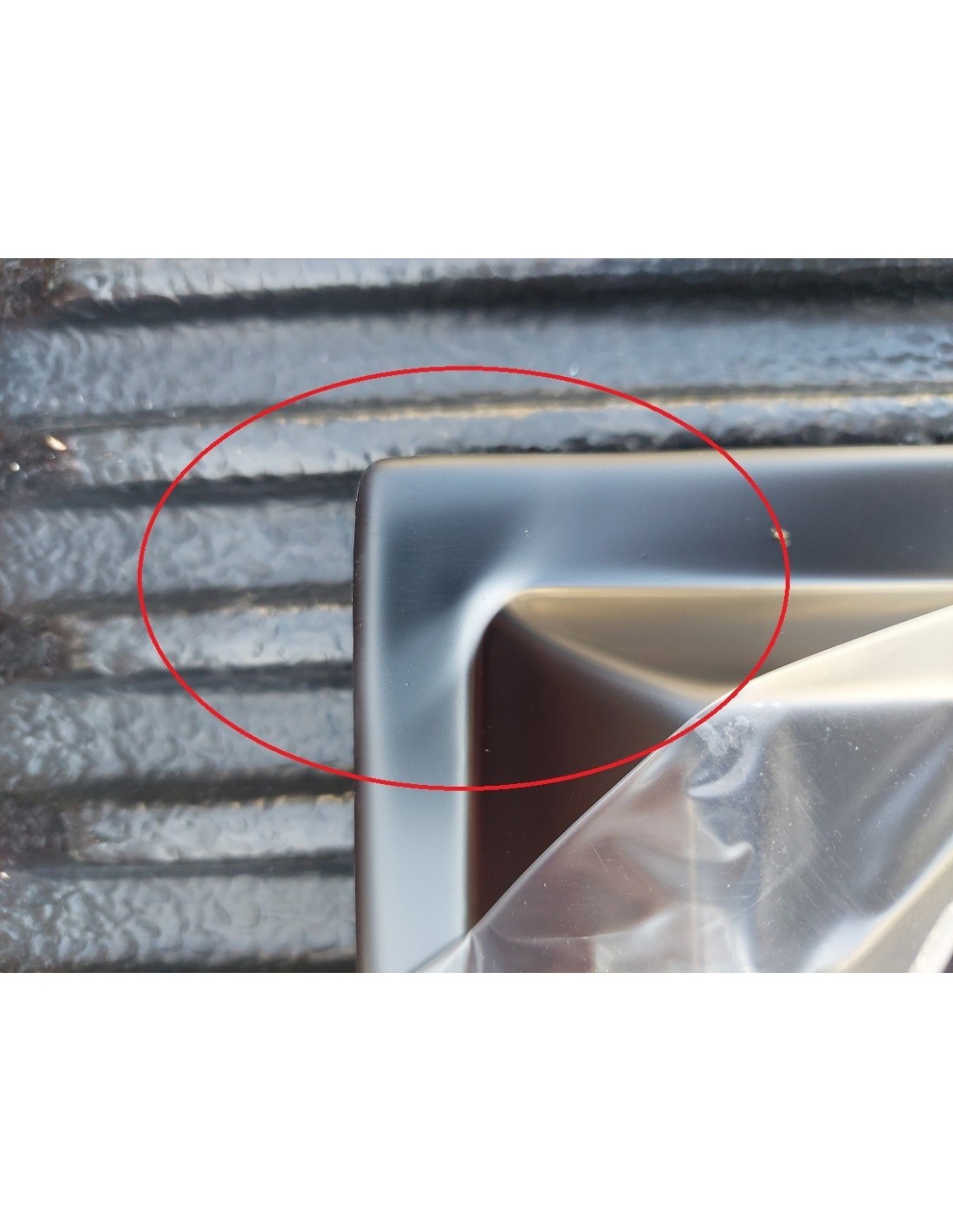 Prise d'air capot std Ford Ranger T7-T8 - Déclassé