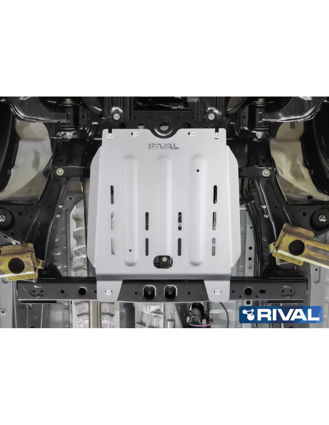 PLAQUE PROTECTION RIVAL BOITE VITESSE TOYOTA HILUX REVO (bO2