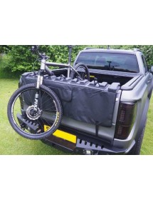 Tailgate protective cover for pickup
