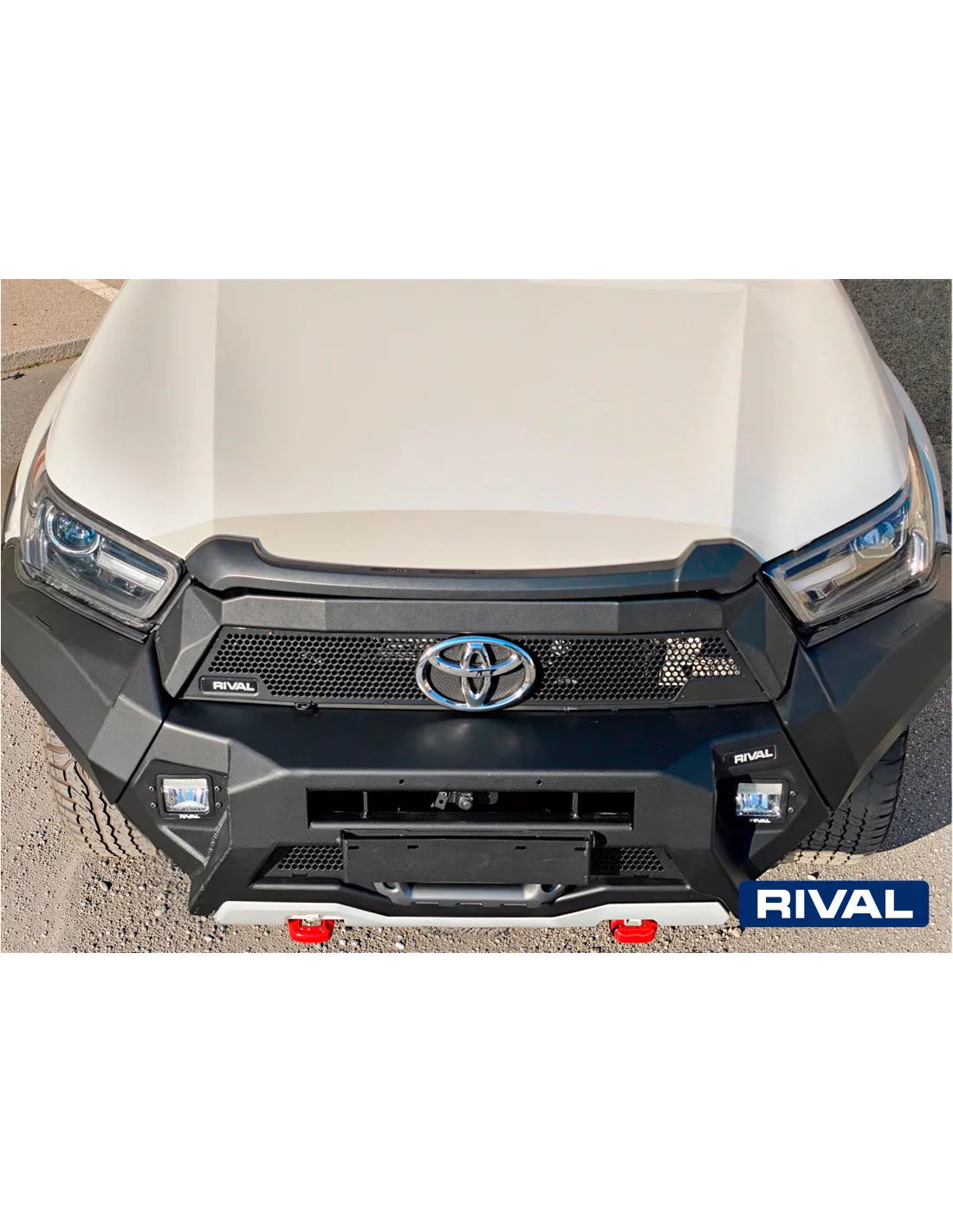 BUMPER FRONT RIVAL TOYOTA HILUX 2021 - (USAGE COMPETITION)