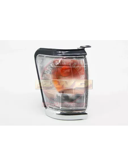 Clignotant avant droit chrome Terrain Tamer 81510-35211T