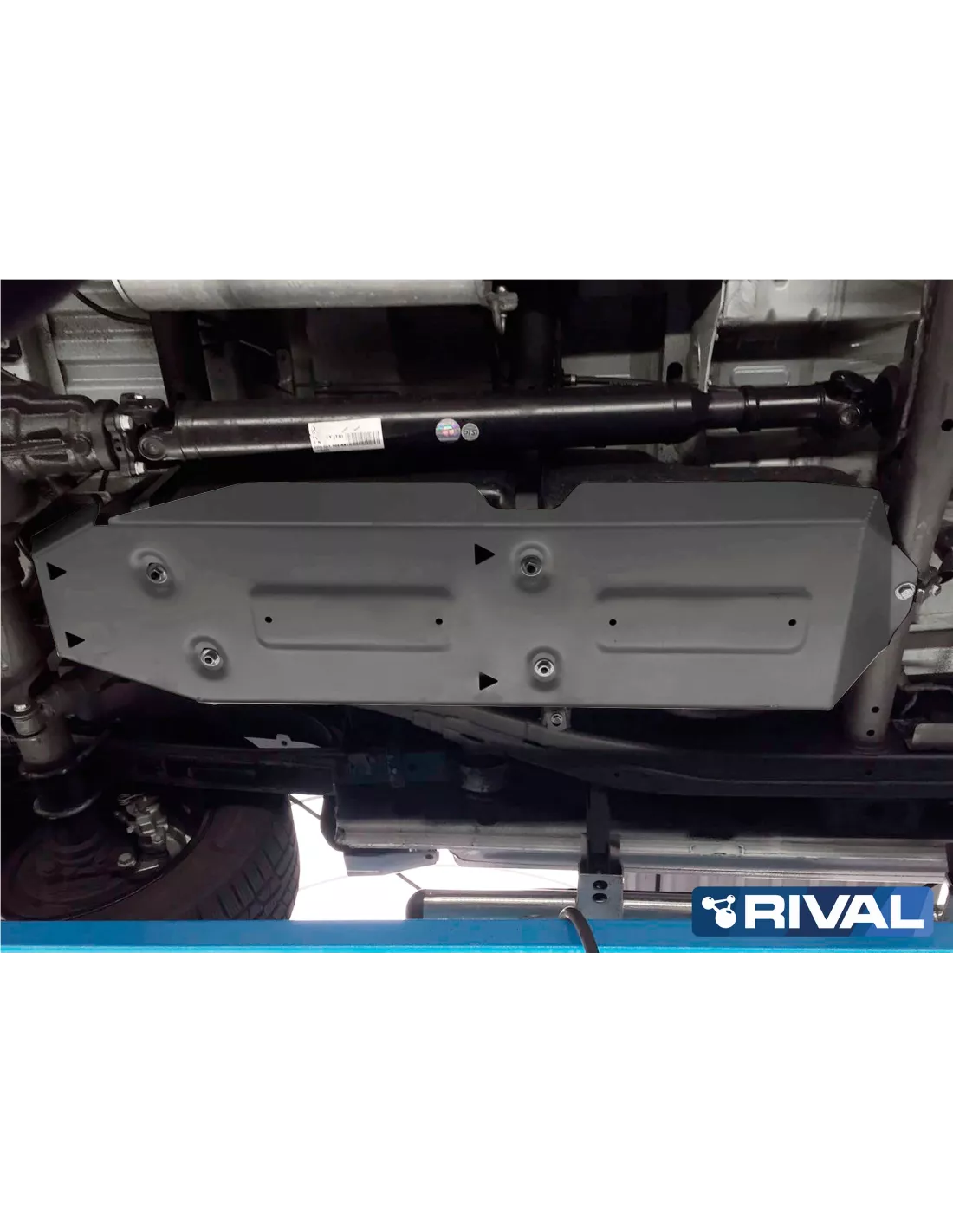 PLAQUE PROTECTION RIVAL RESERVOIR VW AMAROK (bP11)