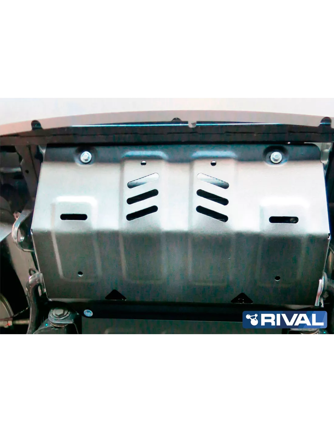 PLAQUE PROTECTION RIVAL RADIATEUR MITSUBISHI L200 2015- (bO3