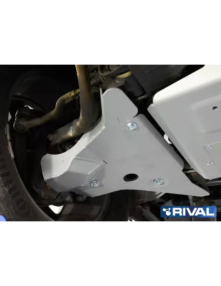 PLAQUE PROTECTION RIVAL TRIANGLES NISSAN NAVARA NP300 / CLAS