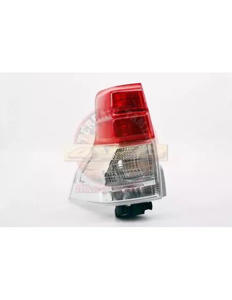 Optique et support feu arrière gauche Terrain Tamer Toyota