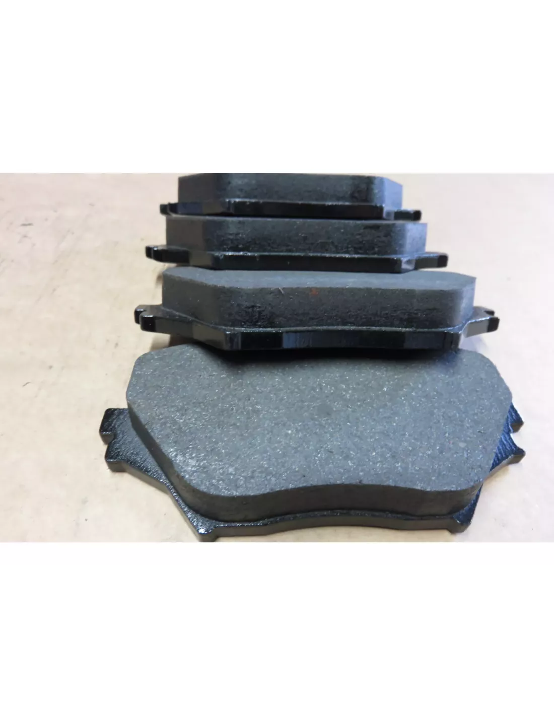 Plaquettes de frein avant RAV4 2000-2005 - qualité origine AISIN -