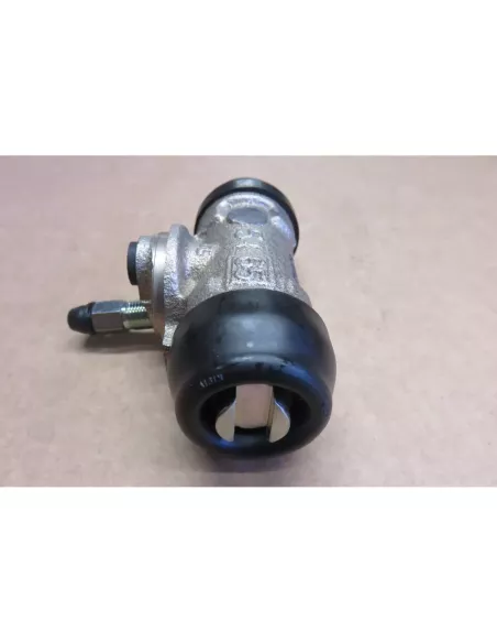 Cylindre de roue arrière Hilux LN165 KDN165 170 AISIN - accessoire 4x4