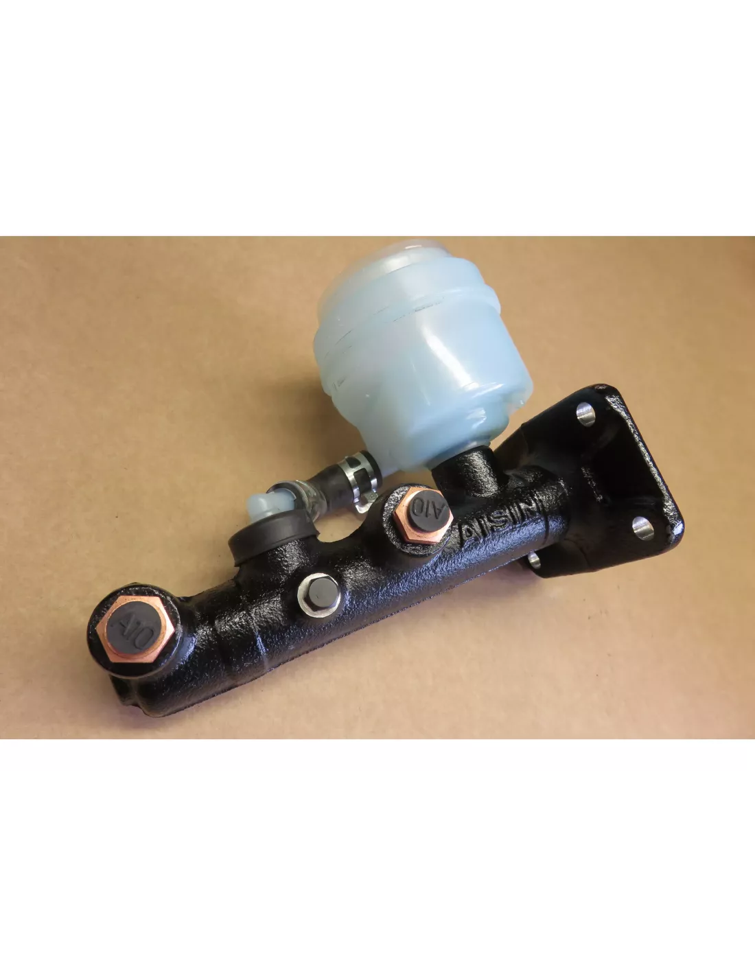 Maître Cylindre de Frein Aisin Toyota Land Cruiser