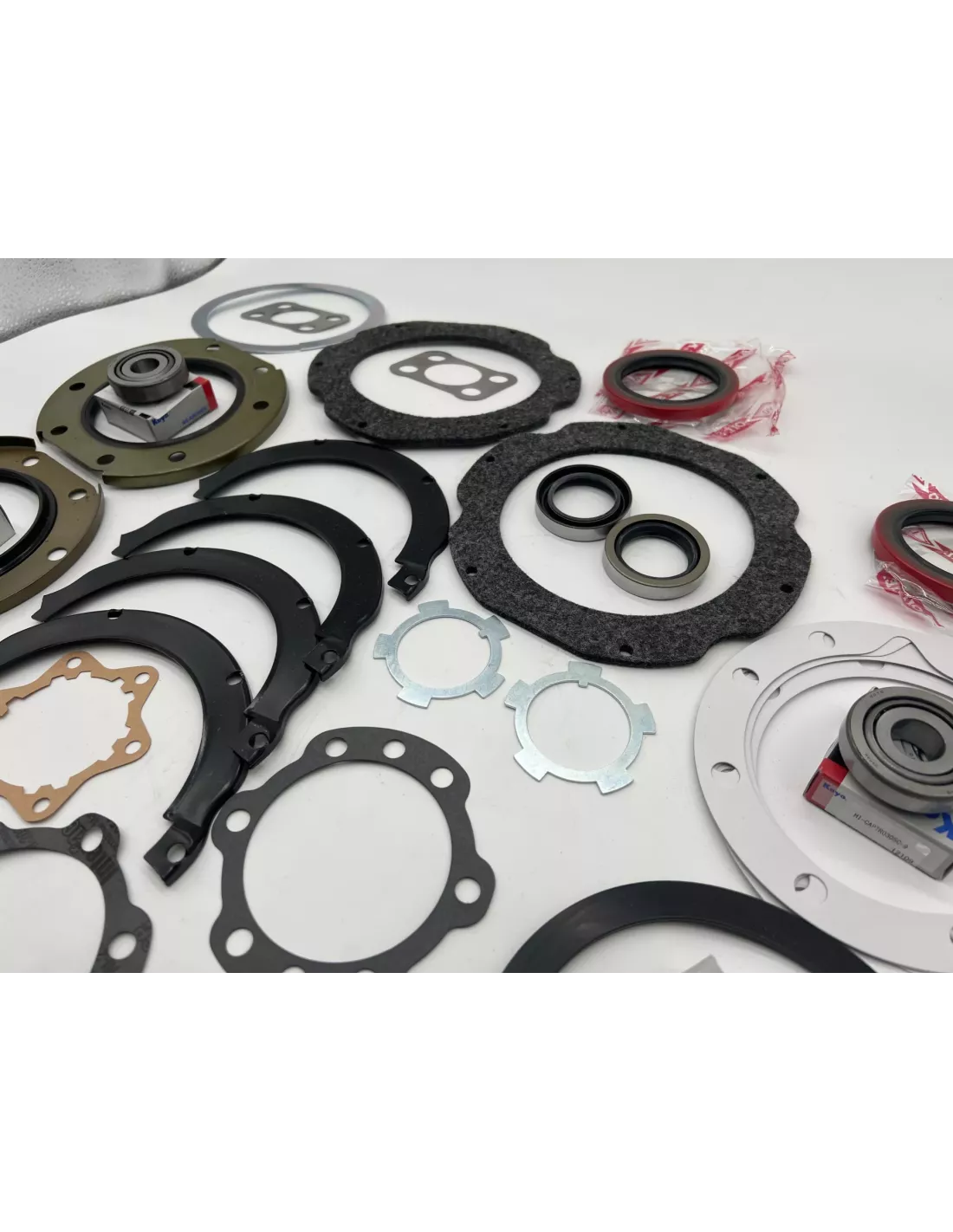 Kit joints de bols et roulements de pivots pour Série 7 entre 1990 et
