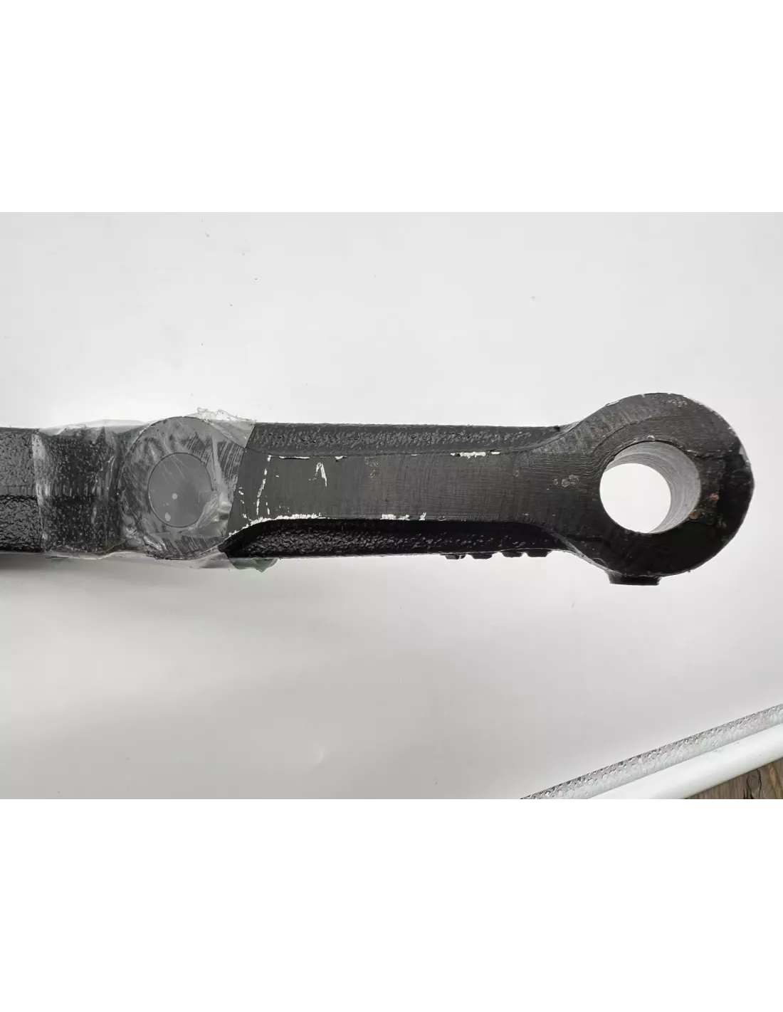 Support gauche de pont avant avec silent bloc HDJ100 TOYOTA -
