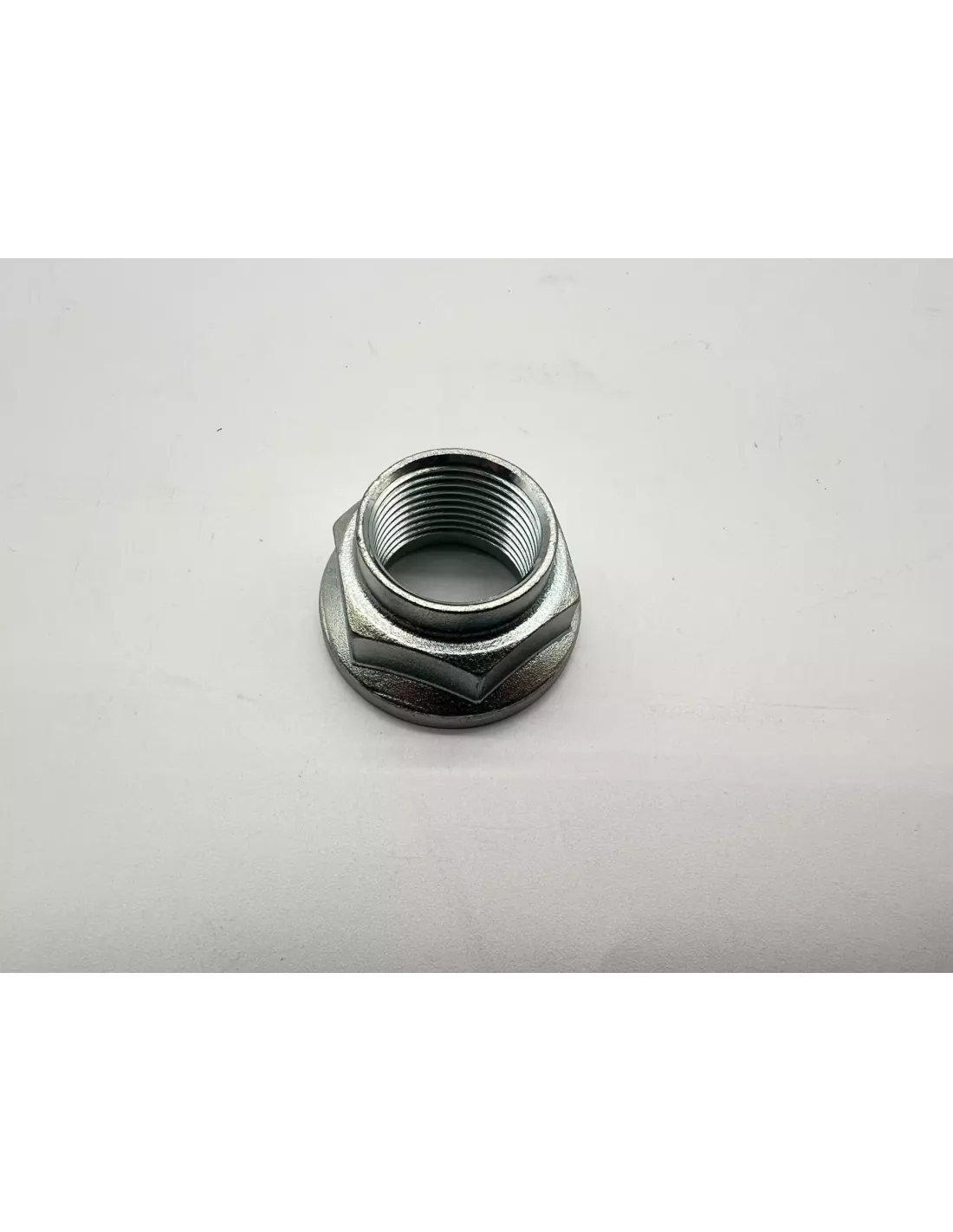 ECROU PIGNON D ATTAQUE AR jusqu'à 07/2002 TOYOTA - accessoire 4x4