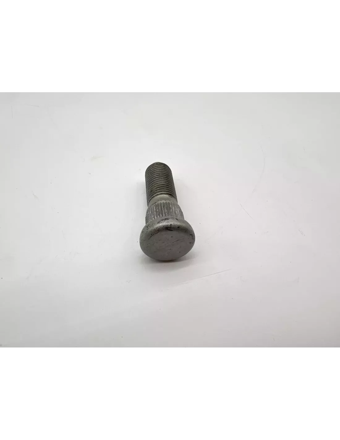 GOUJON DE ROUE AR HDJ100 VDJ200 HZJ7 TOYOTA - accessoire 4x4