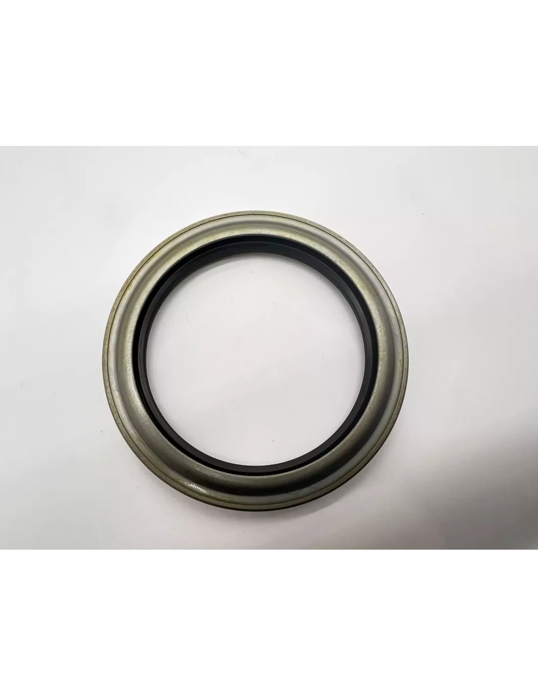 Joint spi de moyeu roulement de roue avant HDJ100 TOYOTA - accessoire