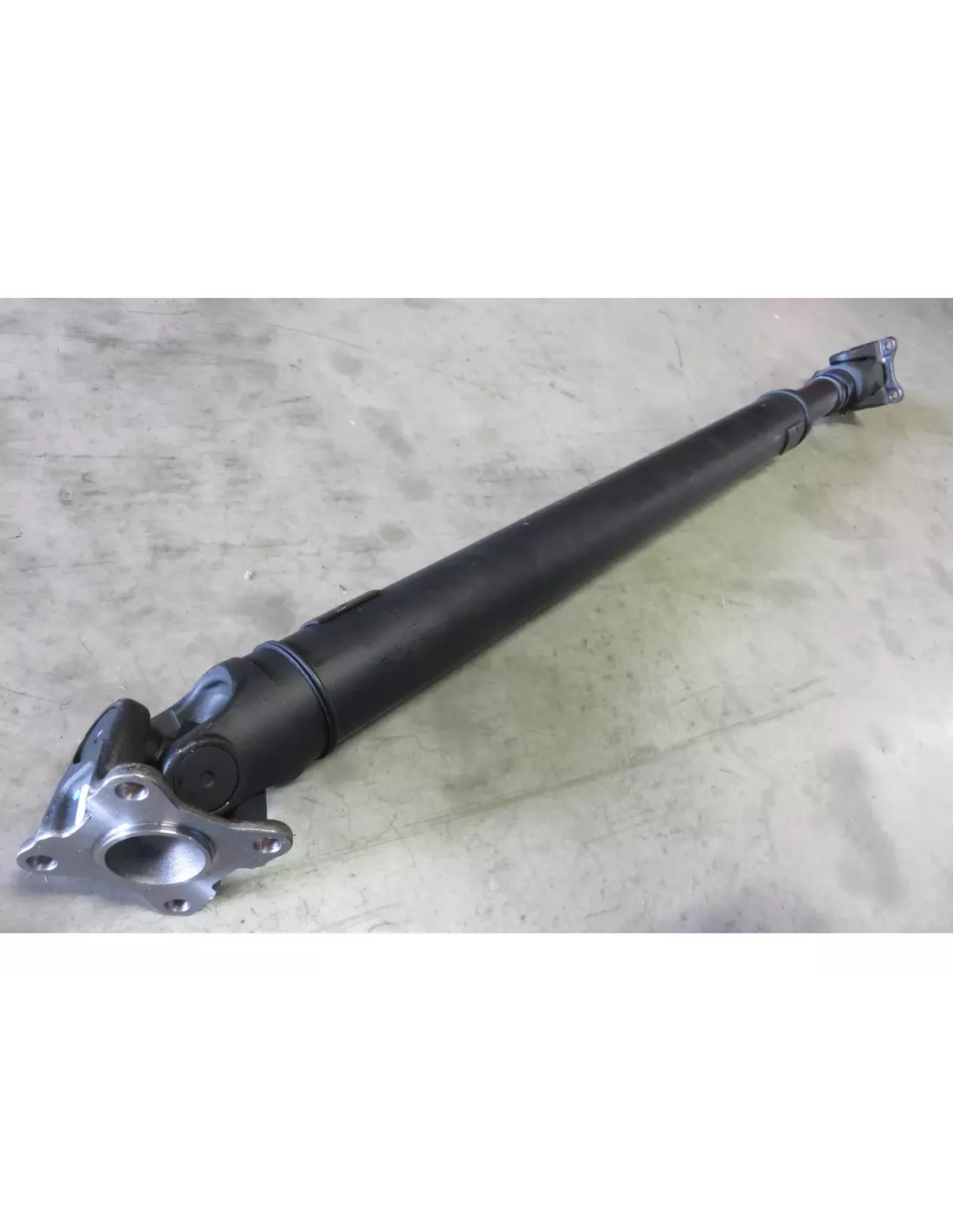 Arbre de transmission arrière HDJ100 boite mécanique TOYOTA -