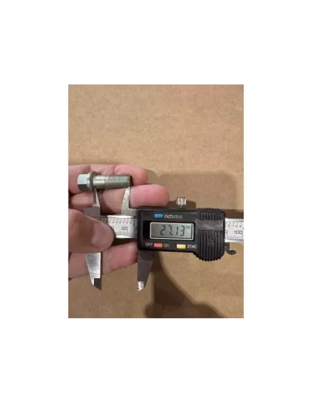 Boulon Entre Tulipe et Arbre de Transmission Ø11x27mm Toyota
