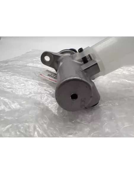 Maître cylindre / Emetteur d'embrayage HDJ100 TOYOTA - accessoire 4x4