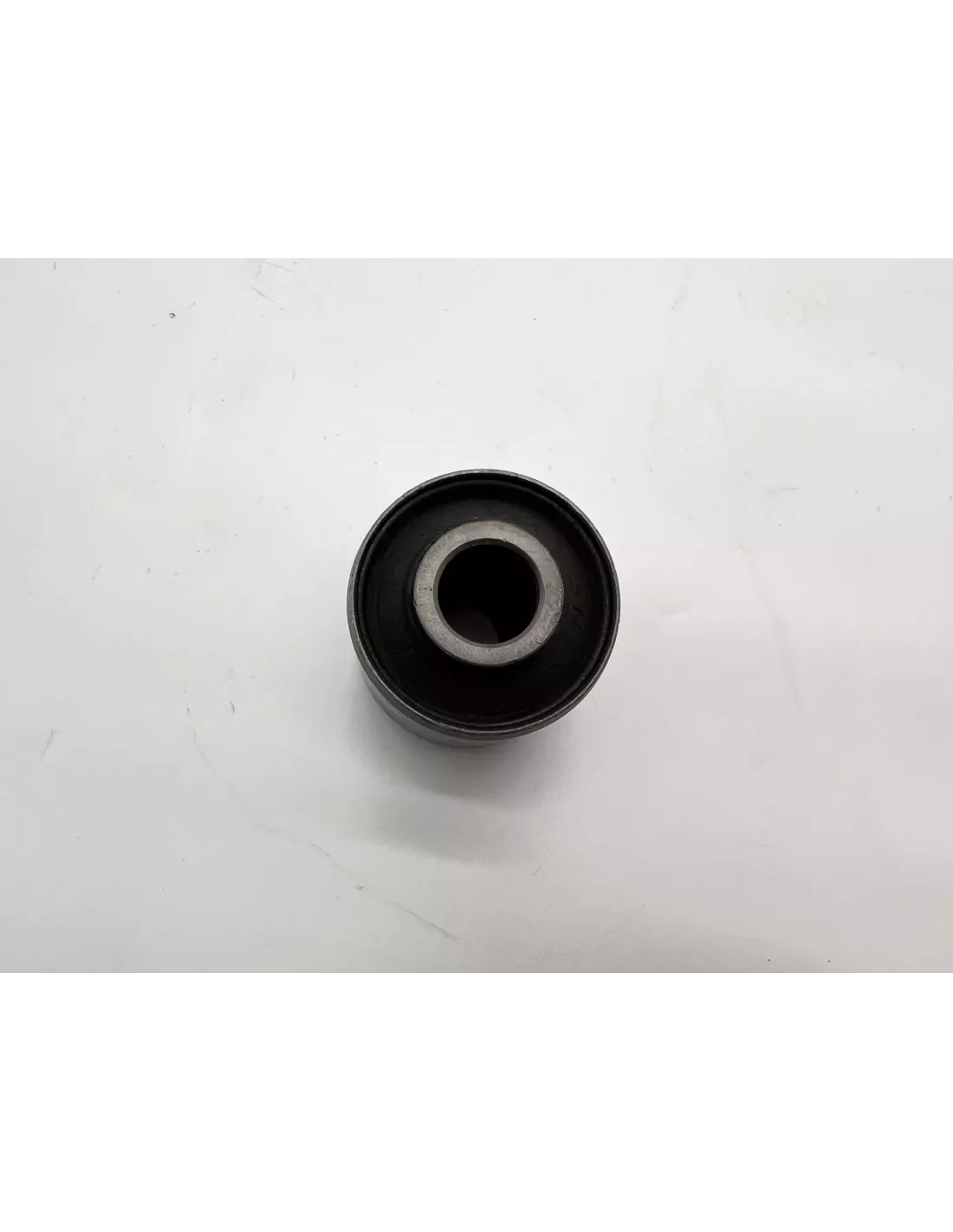 Silent bloc inférieur amortisseur avant HDJ100 TOYOTA - accessoire 4x4