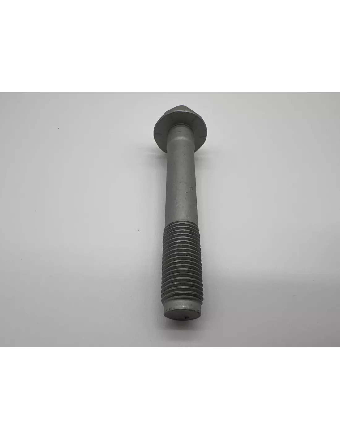 Vis fixation tirant de pont HDJ100 - inf ou sup TOYOTA - accessoire