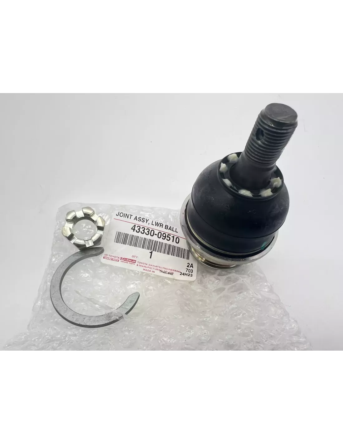 Rotule Inférieure Triangle Gauche ou Droite Toyota Hilux
