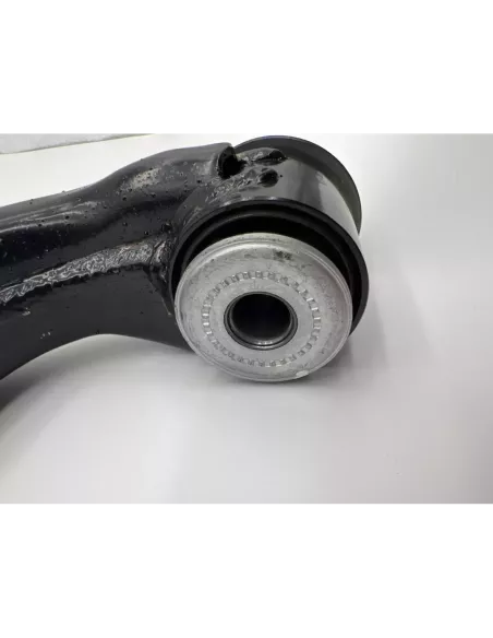 Triangle de suspension inférieur avant droit Hilux Vigo TOYOTA -