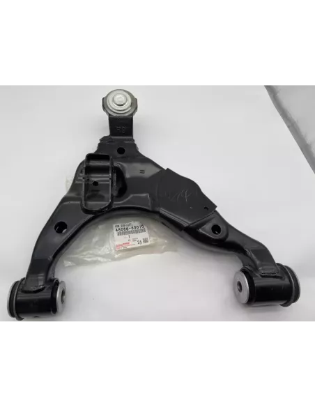 Triangle de suspension inférieur avant droit Land Cruiser KDJ12