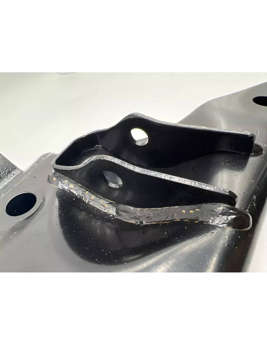 Triangle de Suspension Inférieur avant gauche Toyota Hilux