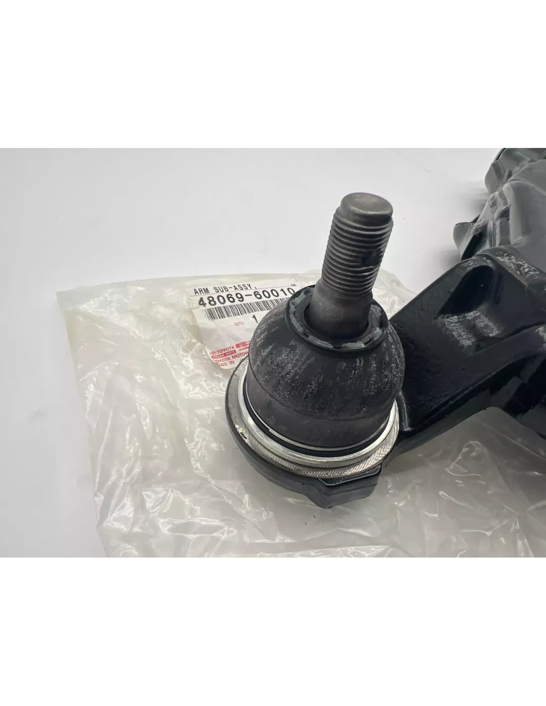 Triangle de suspension inférieur avant gauche Land Cruiser KDJ12