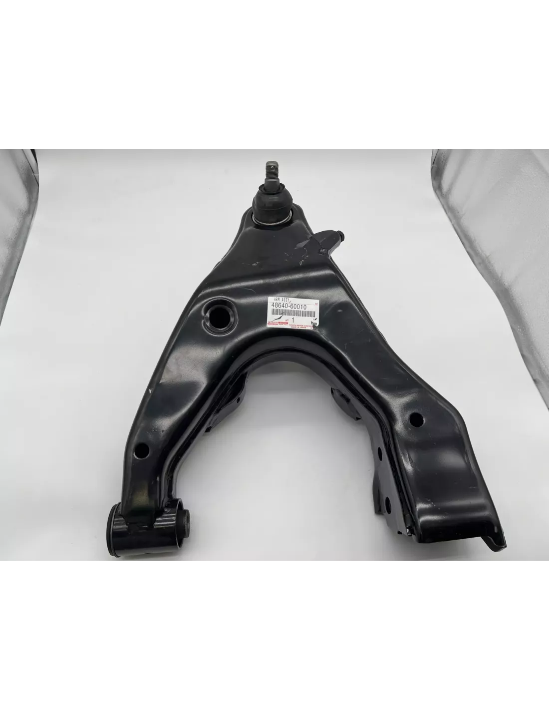 Triangle Inférieur de Suspension avant gauche Toyota Land