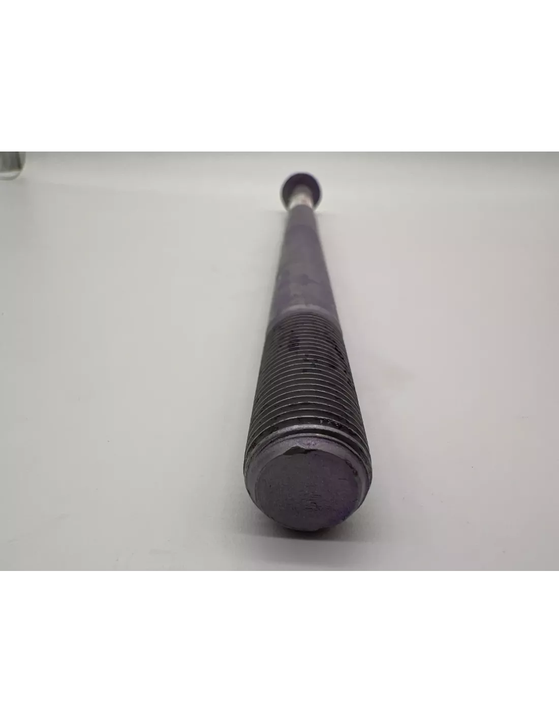 Boulon de fixation triangle supérieur VDJ200 TOYOTA - accessoire 4x4