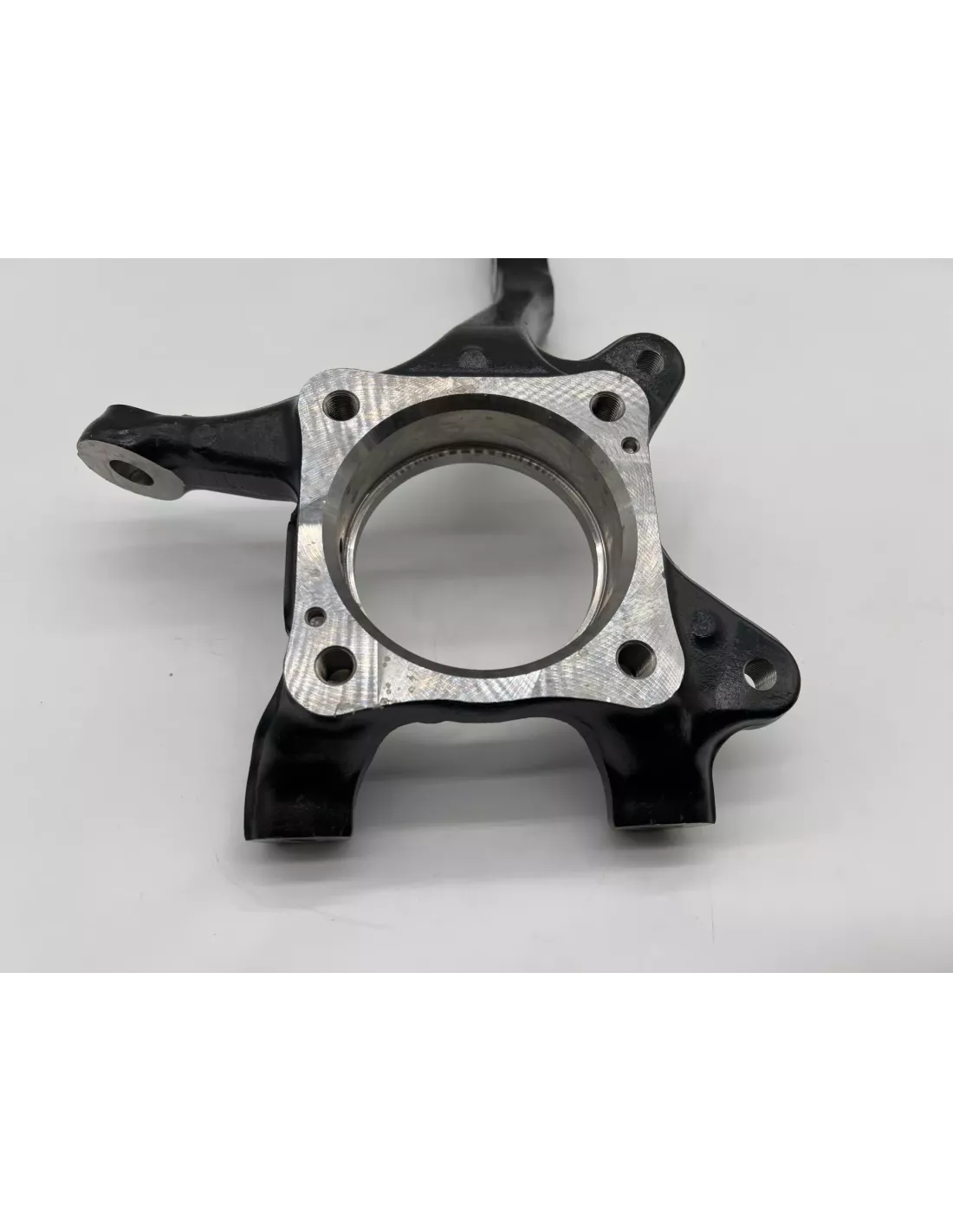 Fusée Pivot avant gauche Toyota Land Cruiser KDJ15/KDJ12