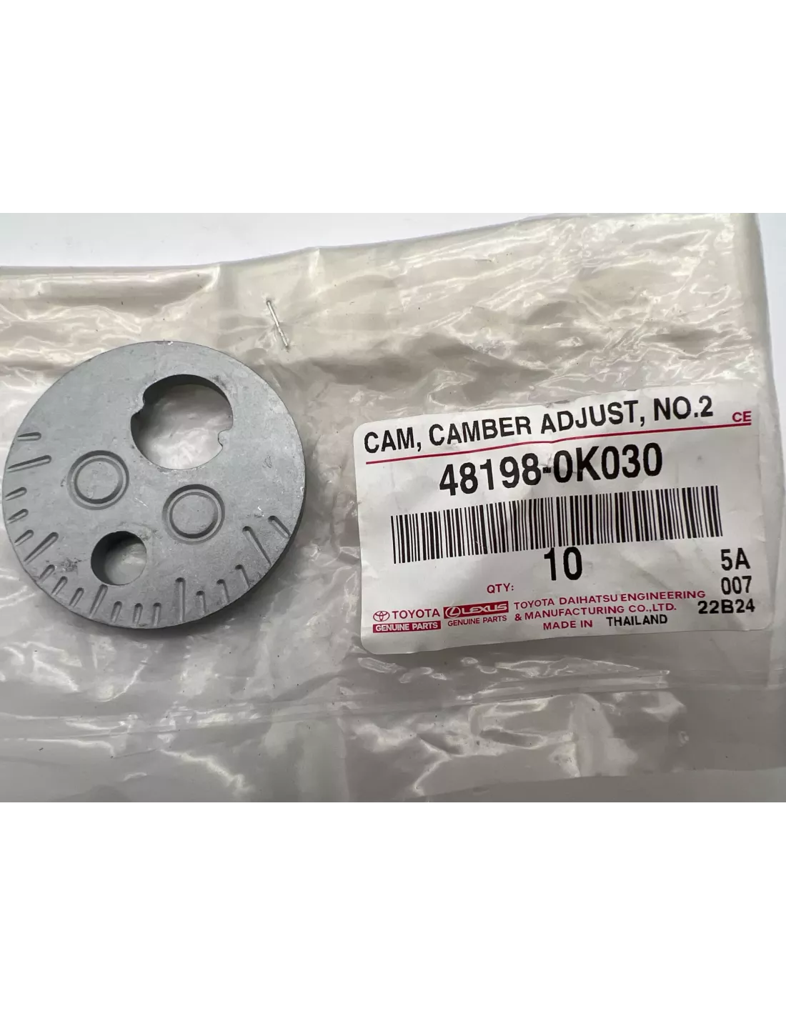 Contre plaque excentrique réglage carrossage triangle Hilux Revo