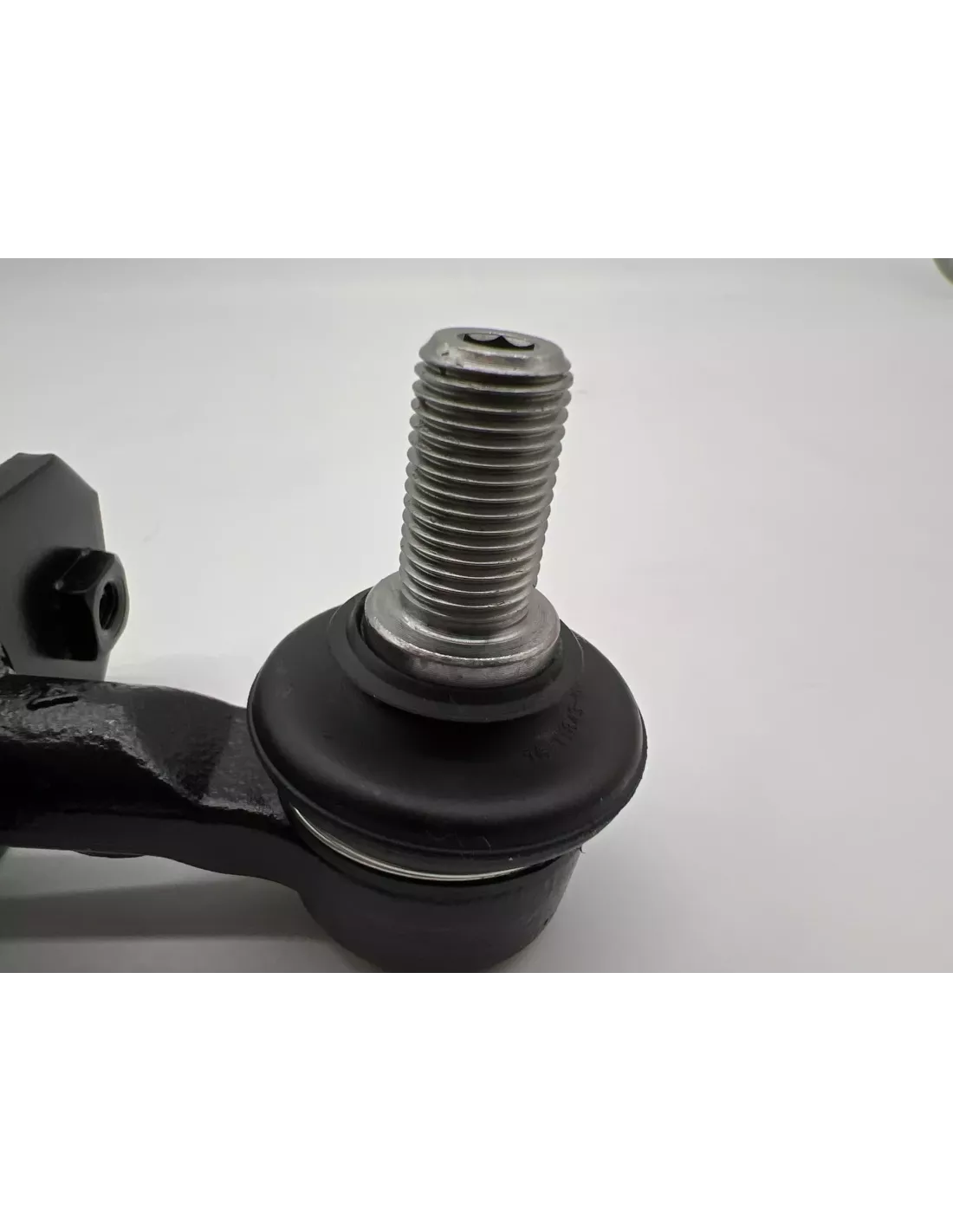 Biellette avec Rotule de Barre Stabilisatrice Avant 555
