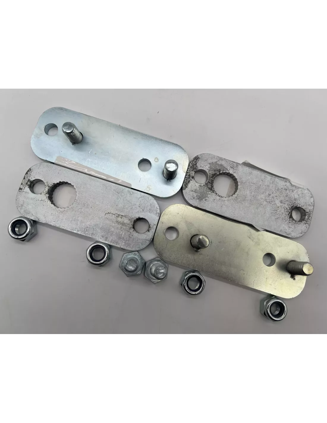 Kit modification ancrage barre stabilisatrice avant Toyota KDJ120 &