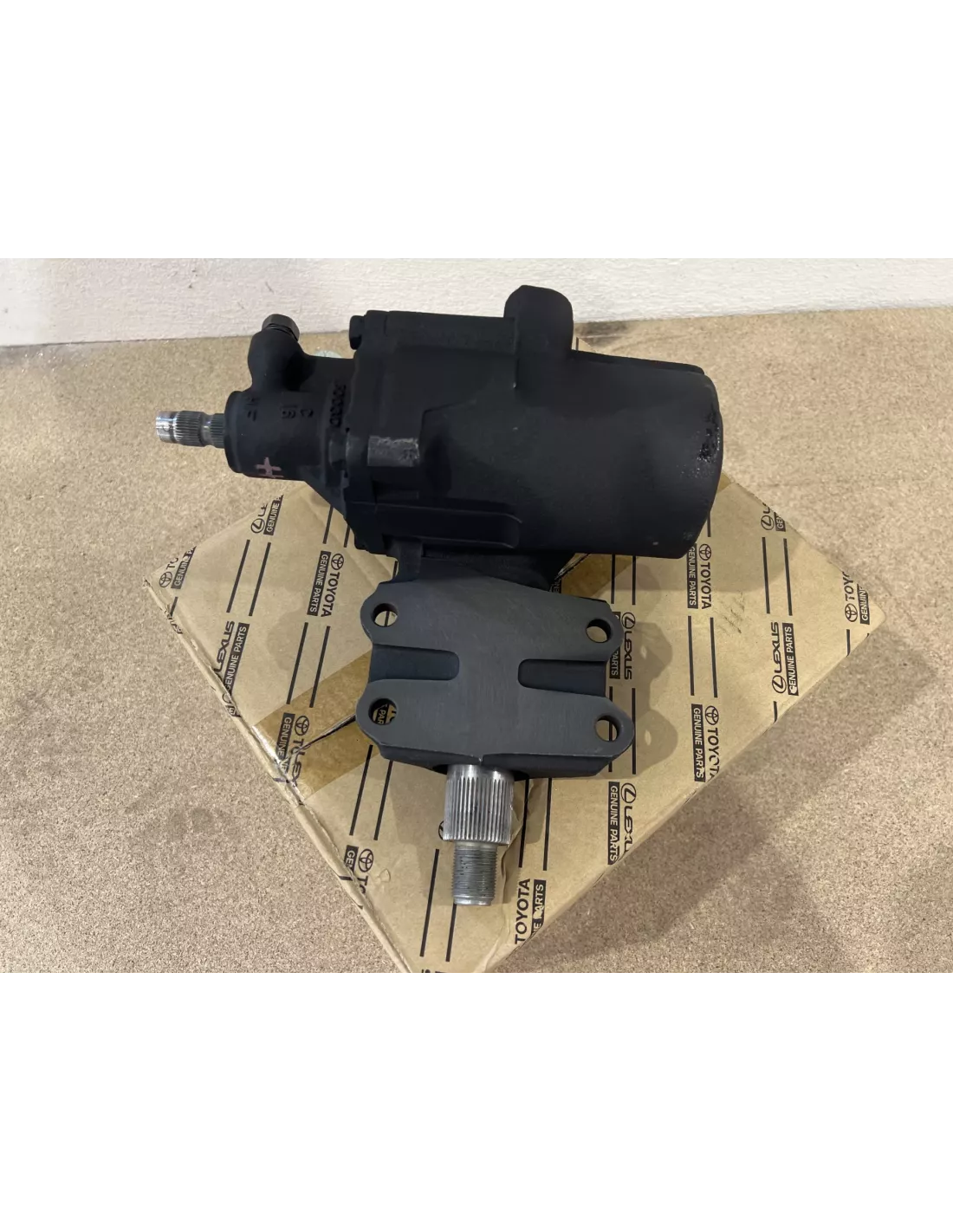Boitier de Direction Assistée Toyota Land Cruiser HDJ80