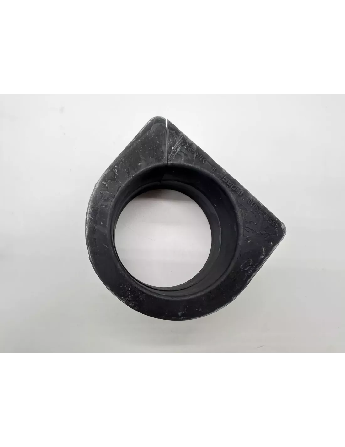Silent bloc cavalier de crémaillère de direction Land Cruiser KZJ9