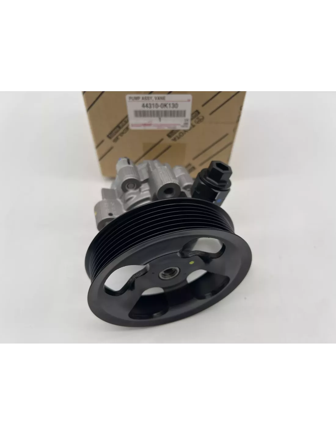 Pompe de direction assistée pour Hilux Revo TOYOTA - accessoire 4x4