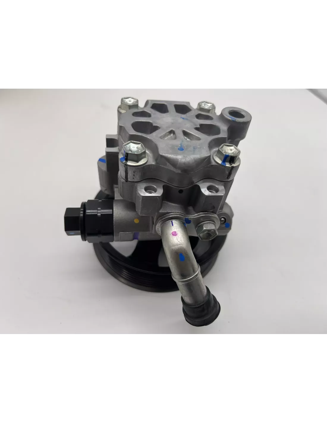 Pompe de direction assistée pour Hilux Revo TOYOTA - accessoire 4x4