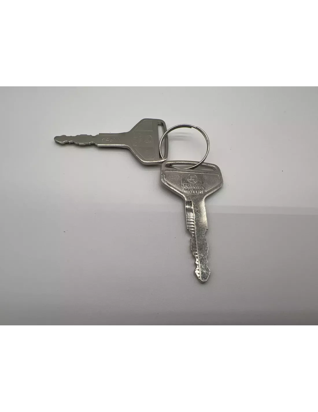 Barillet de contact avec 2 clefs BJ4 HJ4 - Position glow TOYOTA -