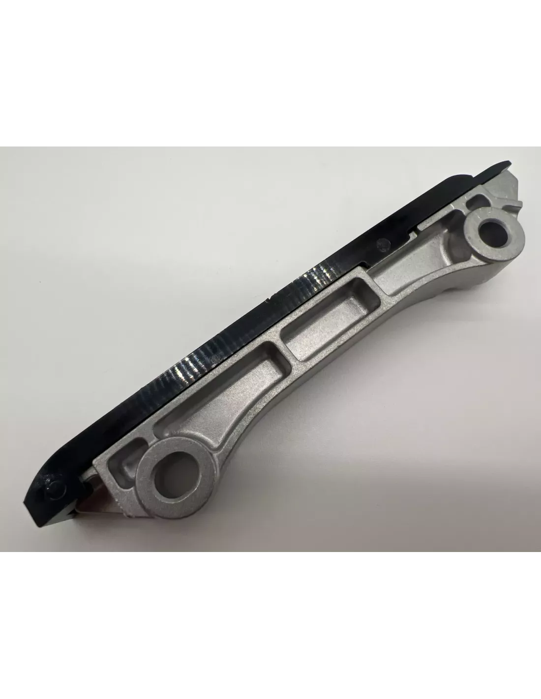 Guide amortisseur de vibration chaine distribution VDJ200 TOYOTA -