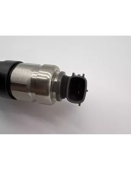 Injecteur NEUF Denso Land Cruiser KDJ15 3.0D4-D 173cv et Hilux Vigo