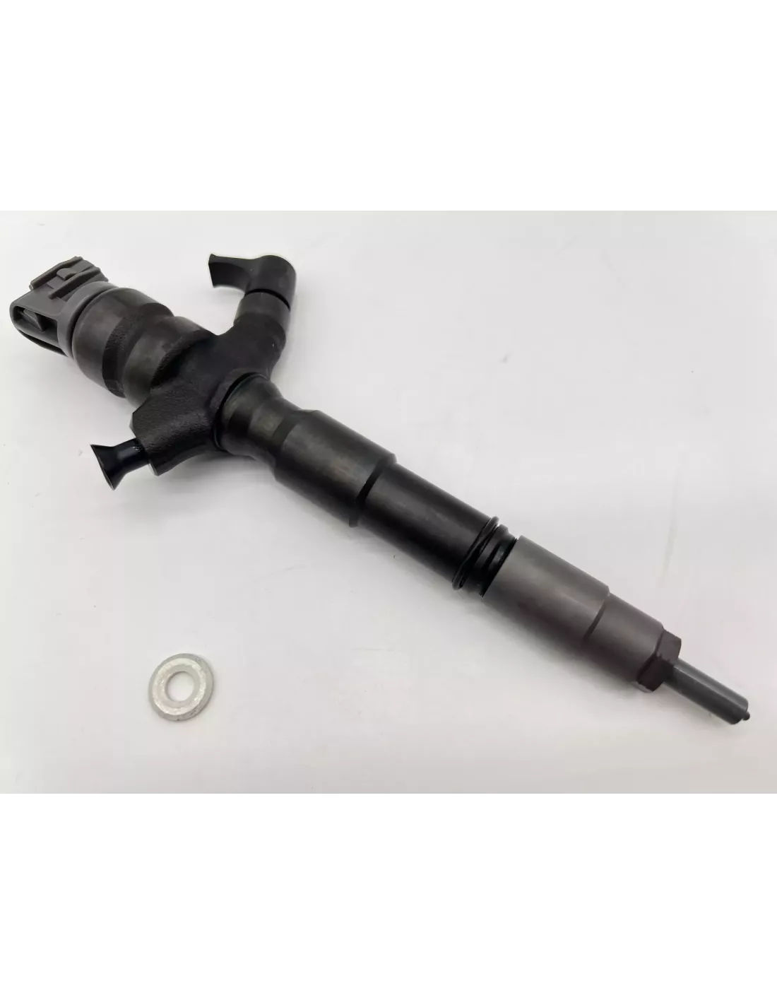 Injecteur NEUF Denso Hilux Vigo 2KD-FTV 2.5D4-D DENSO - accessoire 4x4