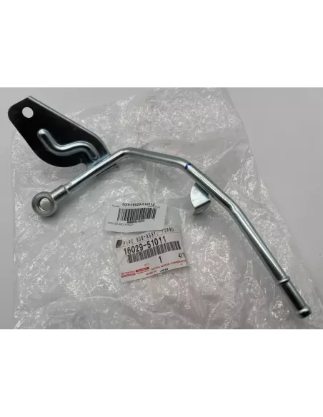 Conduite sur turbo alimentation huile turbo gauche VDJ200 TOYOTA -