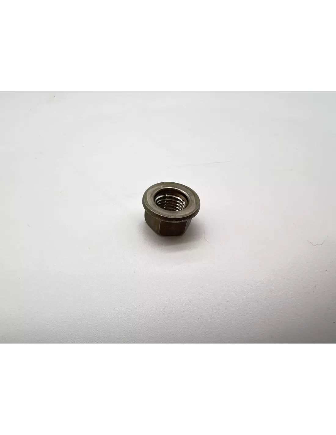 ECROU TURBO / COLLECTEUR ECH 1KZ TOYOTA - accessoire 4x4