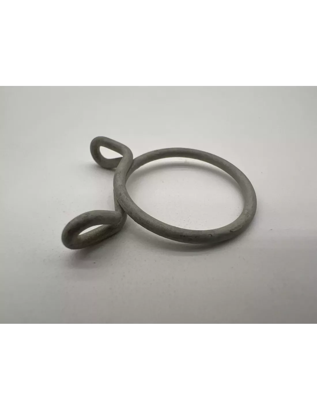 Clips métallique durite caoutchouc de reniflard TOYOTA - accessoire