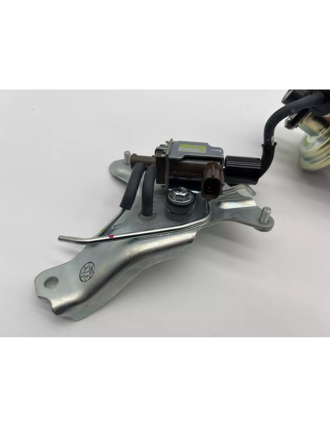 Vanne EGR recirculation gaz échappement KDJ150 KDJ155 173cv TOYOTA -
