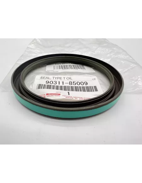 Joint spi arrière vilebrequin côté volant moteur LJ7 Hilux 2.4D et