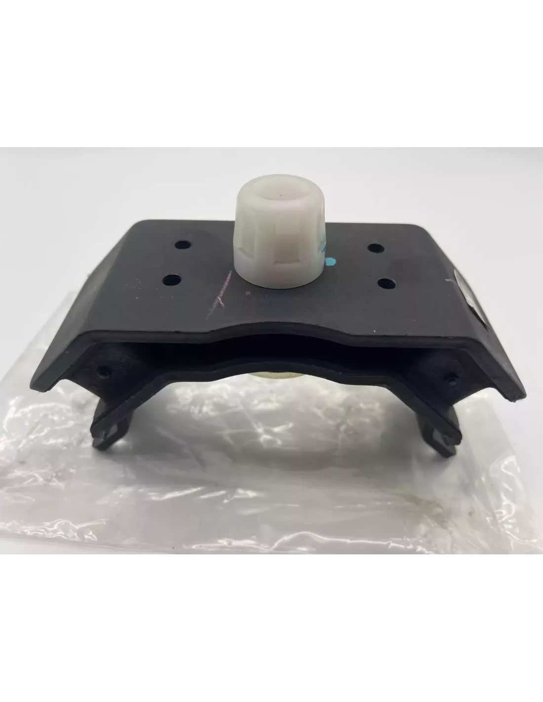 Silent bloc support moteur côté boite de vitesses automatique Hilux